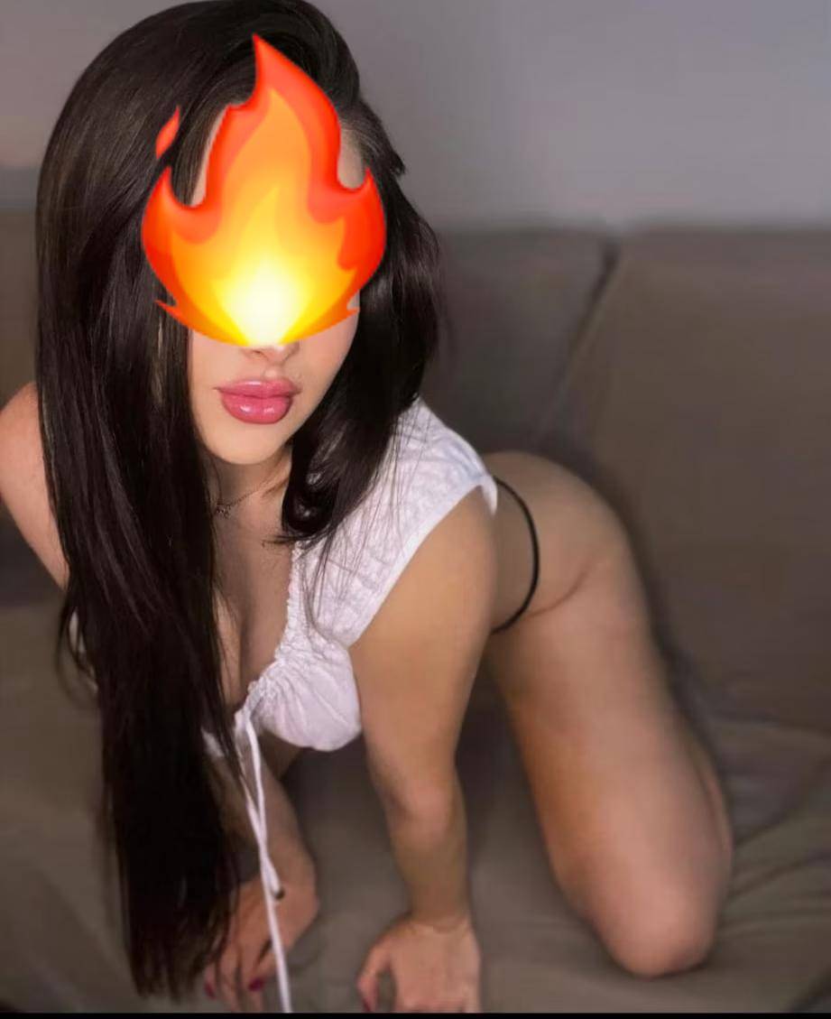 Aksaray Escort Bayan Ayşe İle Kendinizi Özel Hissettirecek Anlar